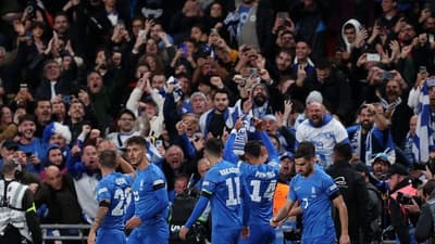 Χαζέψαμε όλη την Ευρώπη, θρυλική νίκη στο Wembley για την Ελλαδάρα!