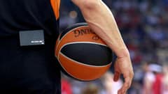 Ολυμπιακός – Παναθηναϊκός: Αυτοί είναι οι διαιτητές του 5ου τελικού