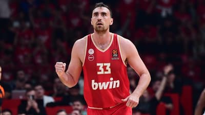 Euroleague: Θέλει και Μιλουτίνοφ η Αρμάνι