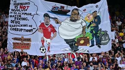 Το ”μίσος” των οπαδών της Κρίσταλ Πάλας για τον Μαρινάκη καλά κρατεί – Σήκωσαν πανό εναντίον του στο ματς με τη Νότιγχαμ